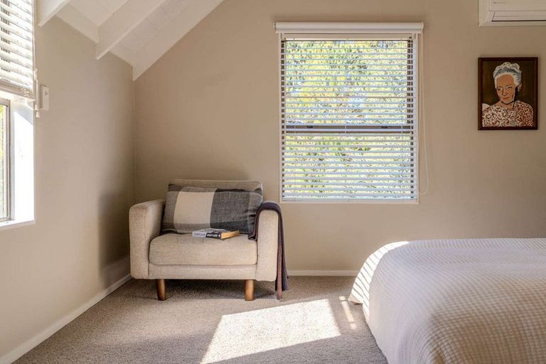 Photo of property in 74 Hone Heke Road, Kerikeri, 0230