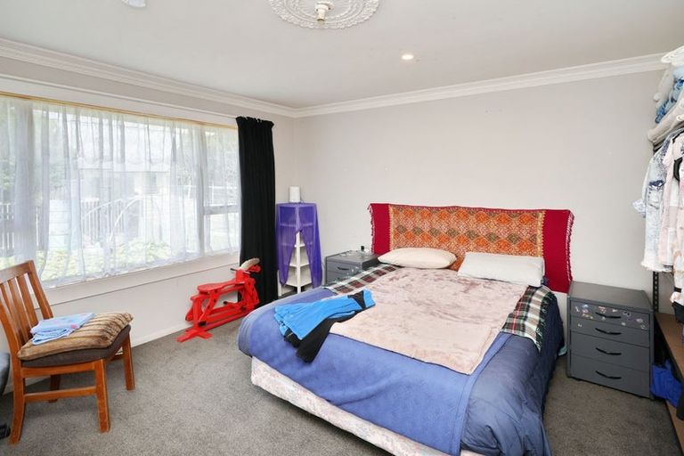 Photo of property in 171 Wainoni Road, Avondale, Christchurch, 8061