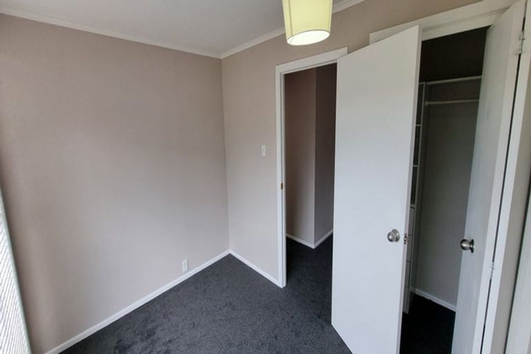 Photo of property in 124 Browns Bay Road, Rothesay Bay, Auckland, 0630