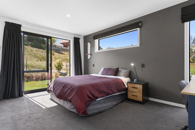 Photo of property in 13 Magpie Place, Lake Hawea, Wanaka, 9382