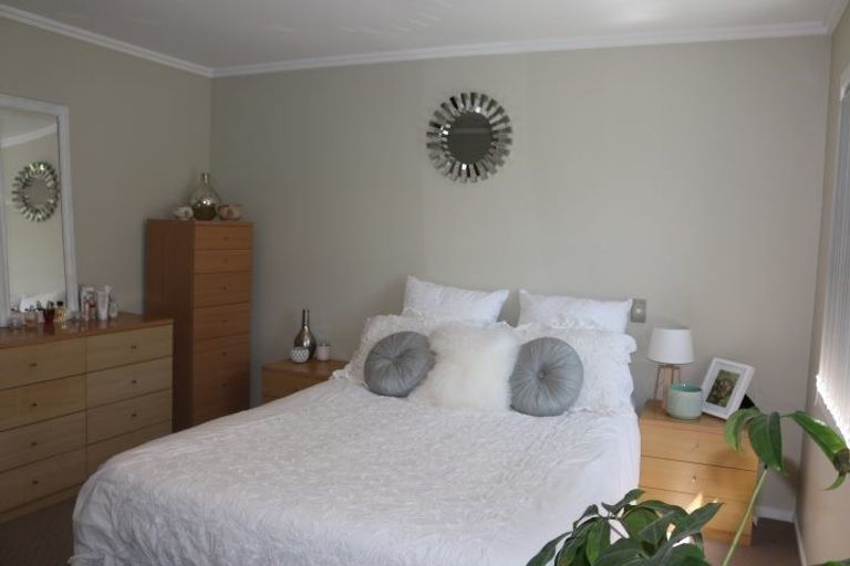 Photo of property in 65a Rosalie Terrace, Kelvin Grove, Palmerston North, 4414