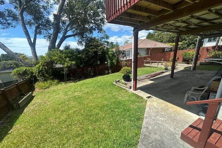 Photo of property in 15a Te Atatu Road, Te Atatu South, Auckland, 0610