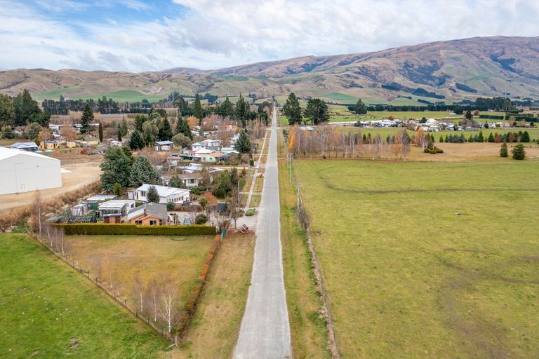 Photo of property in 24 Domain Road, Ettrick, Roxburgh, 9572