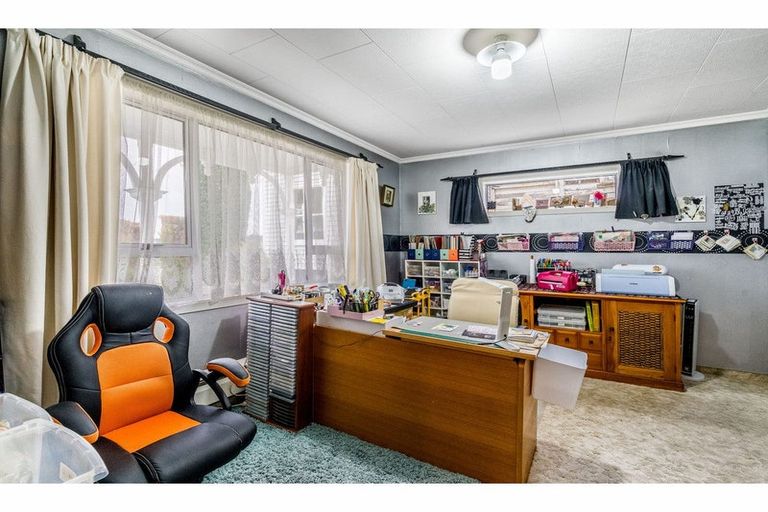 Photo of property in 10 Rock Street, East Gore, Gore, 9710