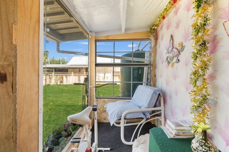 Photo of property in 1 Richardson Street, Woodville, 4920