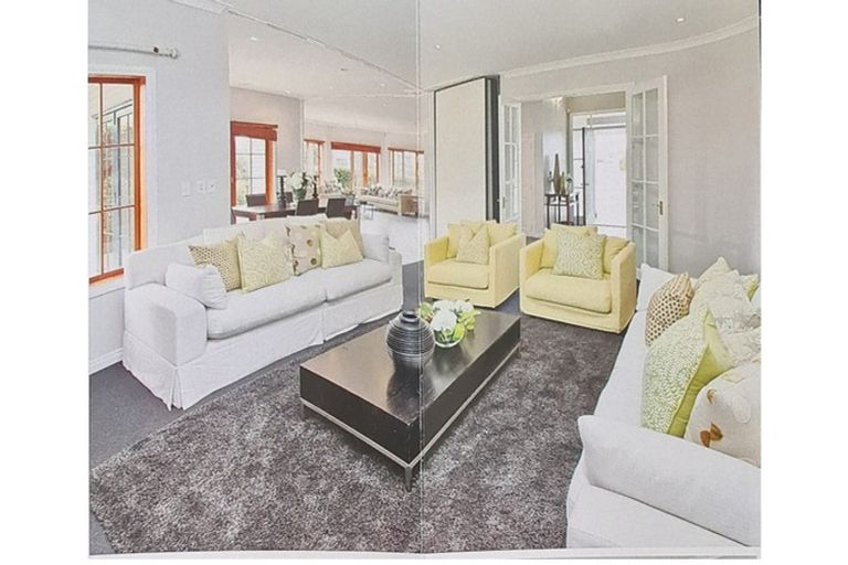 Photo of property in 3 Onemana Way, Te Atatu Peninsula, Auckland, 0610