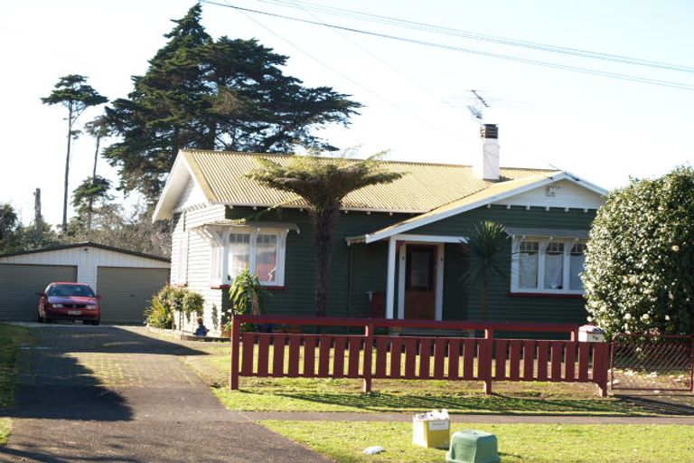 Photo of property in 56 Rosella Road, Mangere East, Auckland, 2024