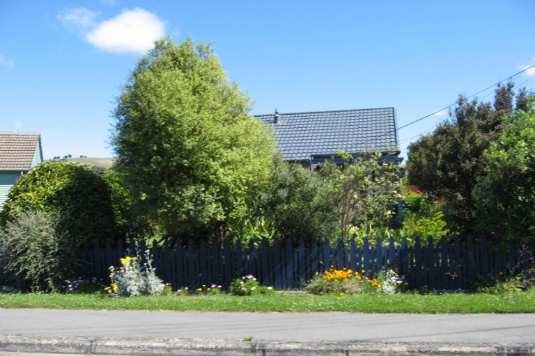 Photo of property in 4 Kitchener Place, Opawa, Christchurch, 8023