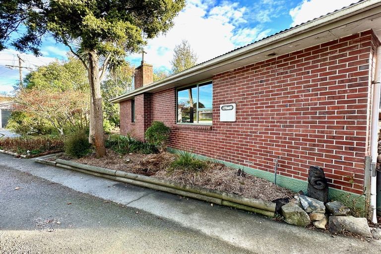 Photo of property in 8 Telfer Street, Balclutha, 9230