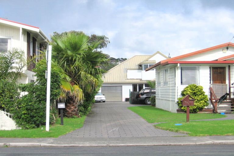 Photo of property in 100 Bay Street, Red Beach, 0932