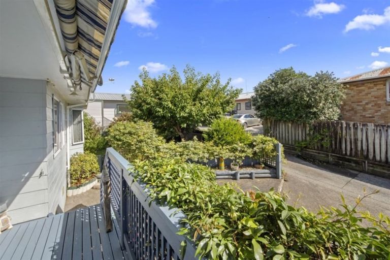 Photo of property in 5 Titiro Way, Welcome Bay, Tauranga, 3112