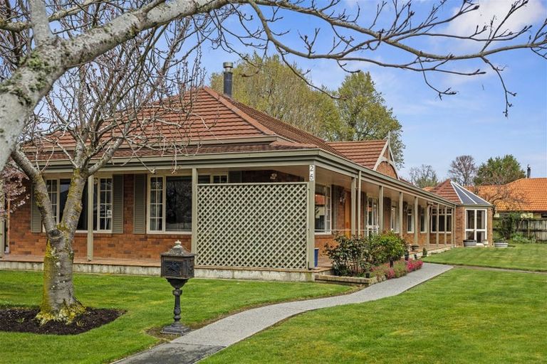 Photo of property in 22 Bridget Lane, Rangiora, 7400