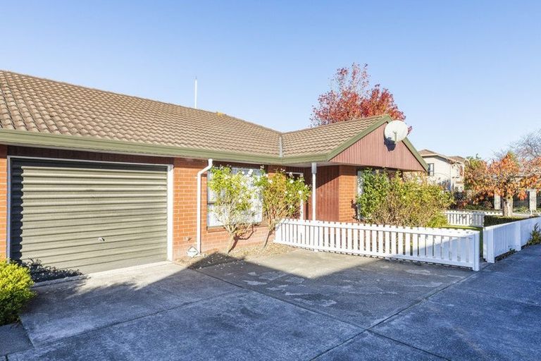 Photo of property in 1/38 Greenock Street, Redwood, Christchurch, 8051