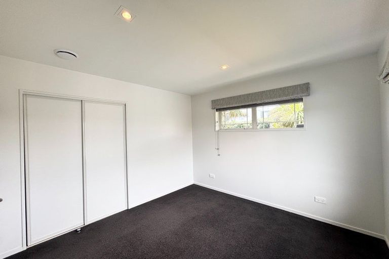 Photo of property in 6 Date Crescent, Aidanfield, Christchurch, 8025