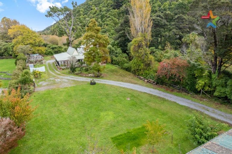 Photo of property in 46/48 Maymorn Road, Te Marua, Upper Hutt, 5018