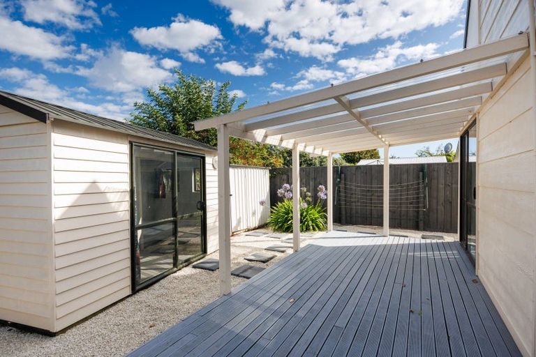 Photo of property in 24a Dorset Crescent, Hokowhitu, Palmerston North, 4410