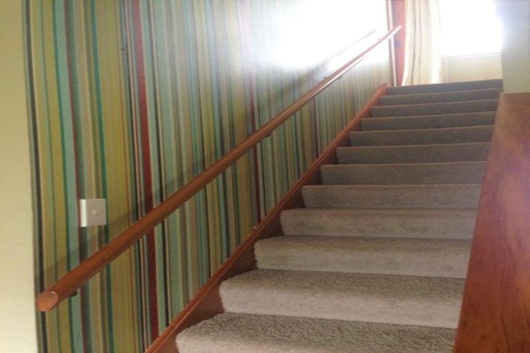 Photo of property in 5a North Street, Tawa, Wellington, 5028