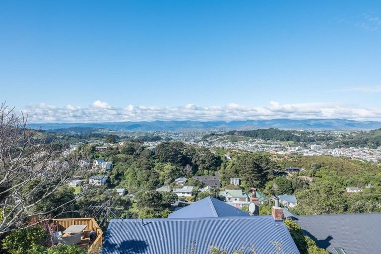 Photo of property in 27a Mana Street, Vogeltown, Wellington, 6021