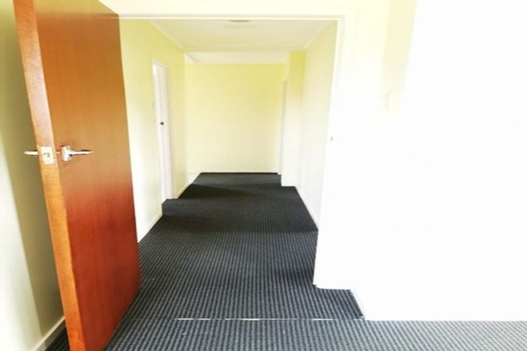 Photo of property in 24 Terry Street, Blockhouse Bay, Auckland, 0600