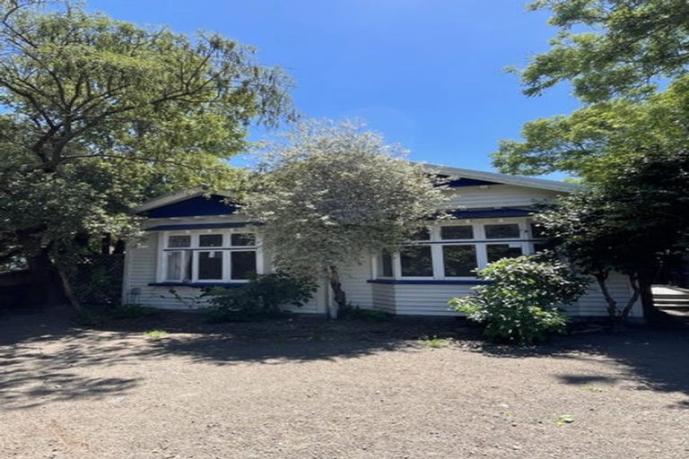 Photo of property in 345 Ferry Road, Waltham, Christchurch, 8011