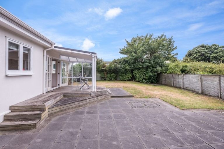 Photo of property in 138-142 Rosetta Road, Raumati South, Paraparaumu, 5032