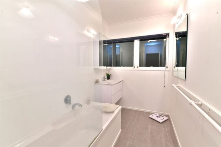 Photo of property in 32 Gordon Craig Place, Algies Bay, Warkworth, 0920