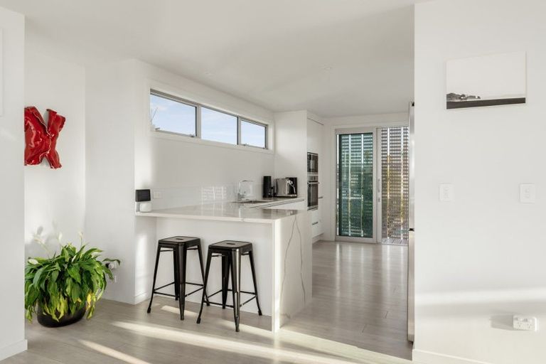 Photo of property in 85b Oceanbeach Road, Mount Maunganui, 3116