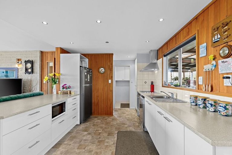 Photo of property in 7 Carmen Terrace, Snells Beach, 0920