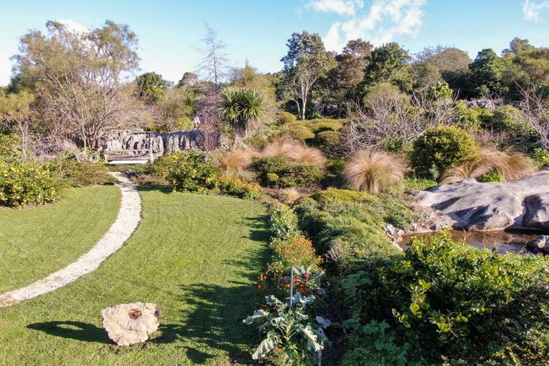 Photo of property in 10 Labyrinth Lane, Takaka, 7183