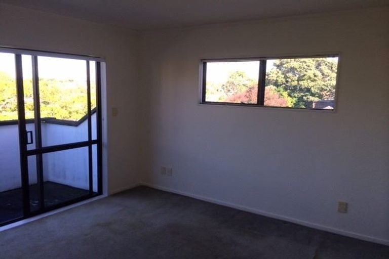 Photo of property in 8 Kawerau Avenue, Devonport, Auckland, 0624