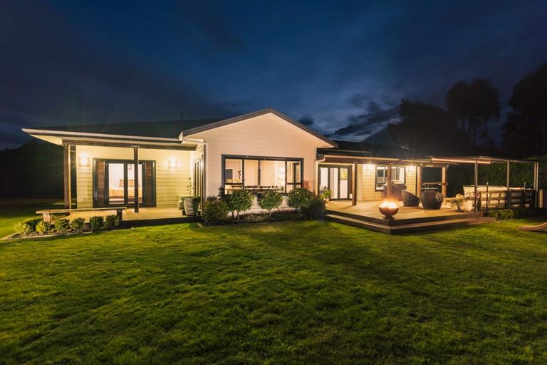 Photo of property in 58 Rotowhenua Road, Poraiti, Napier, 4182