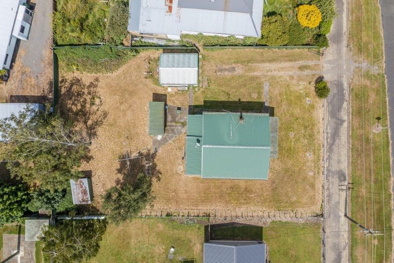 Photo of property in 60 Sydney Street, Takapau, 4203
