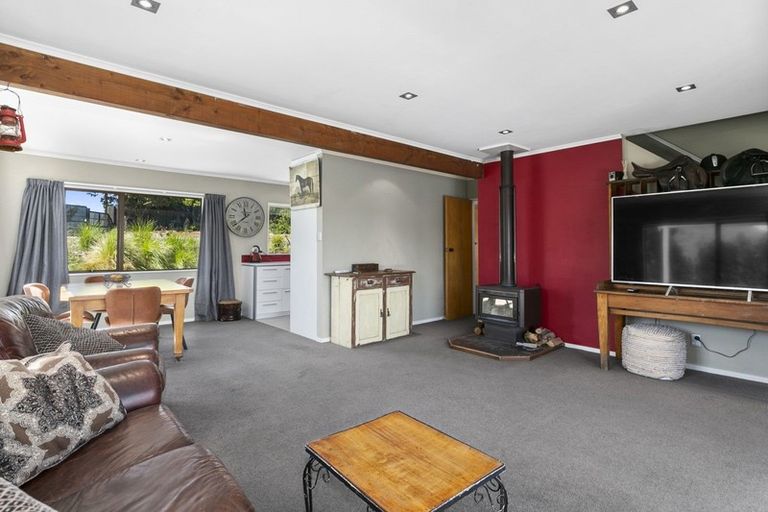 Photo of property in 82 Scurr Road, Scroggs Hill, Dunedin, 9076