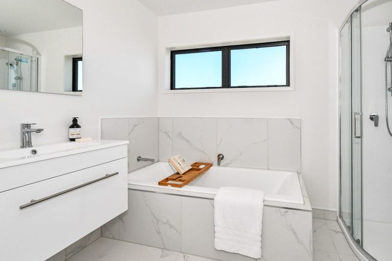 Photo of property in 46b Kaitiaki Drive, Clarks Beach, 2122