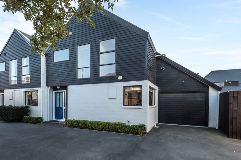 Photo of property in 2/27 Shrewsbury Street, Merivale, Christchurch, 8014