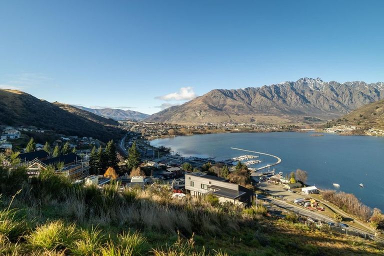 Photo of property in 26 Angelo Drive, Frankton, Queenstown, 9300