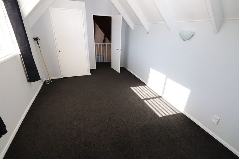 Photo of property in 31a Larch Place, Casebrook, Christchurch, 8051