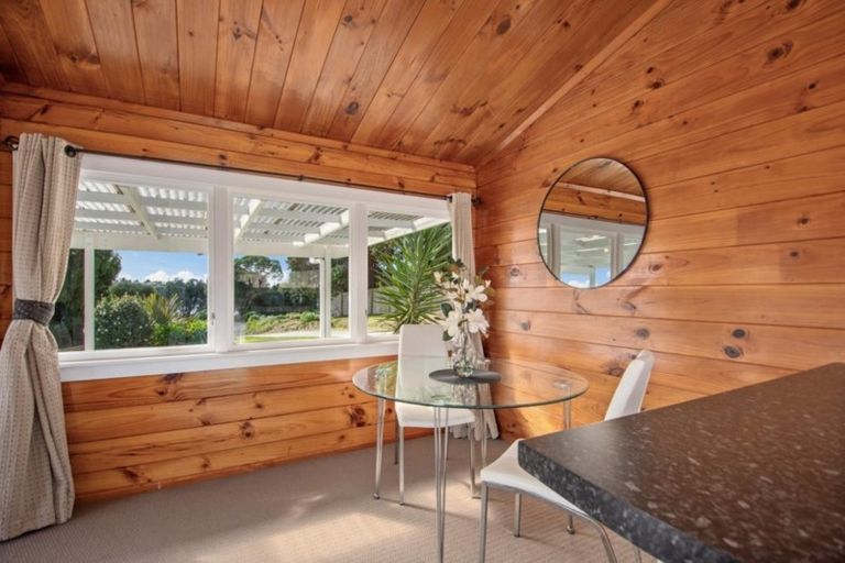 Photo of property in 202 Welcome Bay Road, Welcome Bay, Tauranga, 3112