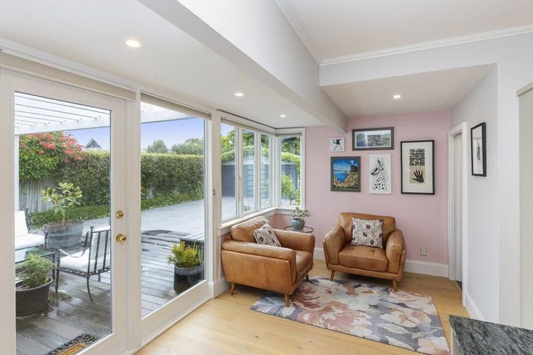 Photo of property in 16 Brenchley Avenue, Strowan, Christchurch, 8052