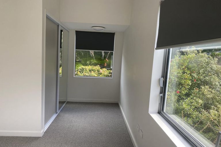 Photo of property in 1/38 Makara Road, Karori, Wellington, 6012