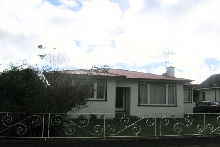 Photo of property in 23 Rewa Street, Takaro, Palmerston North, 4412