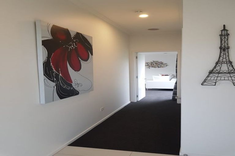 Photo of property in 38 The Runway, Wigram, Christchurch, 8042