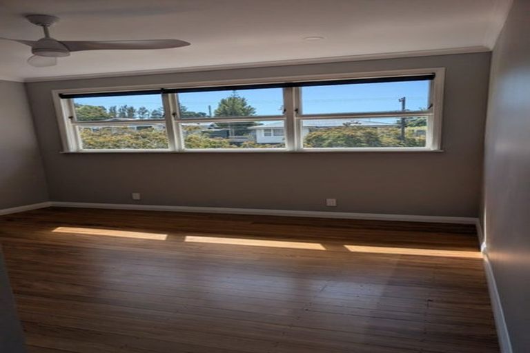 Photo of property in 53 Clawton Street, Westown, New Plymouth, 4310