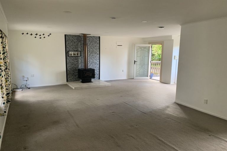 Photo of property in 2/55 Sylvia Road, Hillcrest, Auckland, 0627