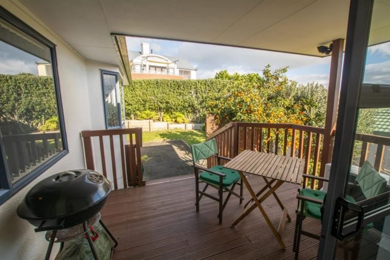 Photo of property in 14 Thornlea Drive, Welcome Bay, Tauranga, 3112