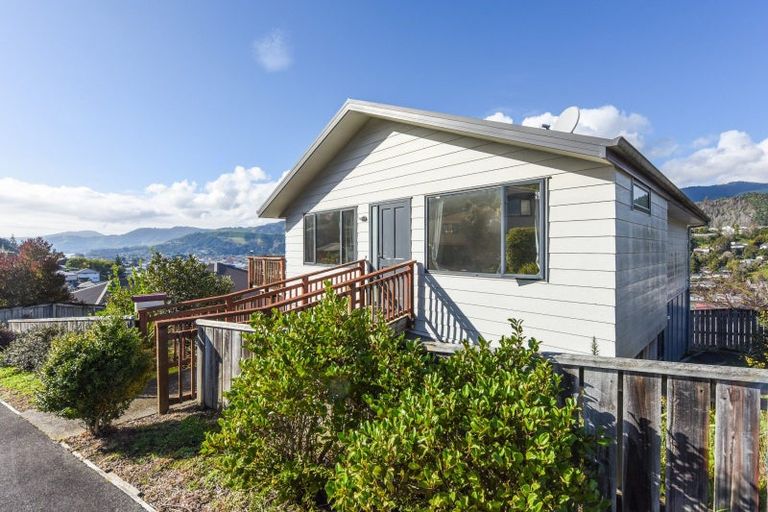 Photo of property in 36 Saint Lawrence Street, Toi Toi, Nelson, 7010