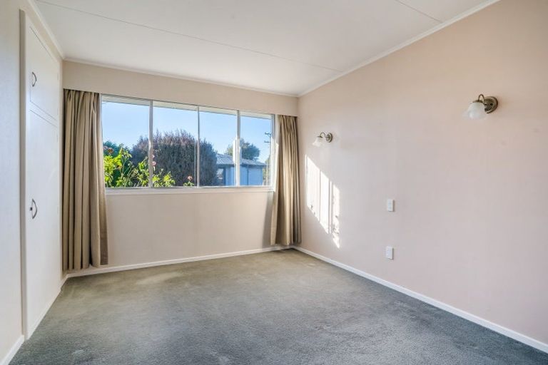 Photo of property in 52 Albert Street, Winton, 9720