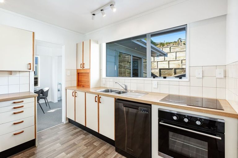 Photo of property in 6 Tregear Place, Camborne, Porirua, 5026