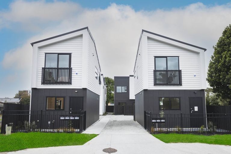 Photo of property in 1/39 Graham Avenue, Te Atatu Peninsula, Auckland, 0610