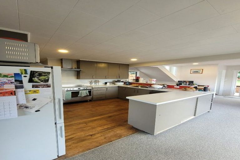 Photo of property in 25 Elizabeth Place, Ferndale, New Plymouth, 4310